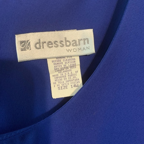 Dress Suit - Picture 4 of 4